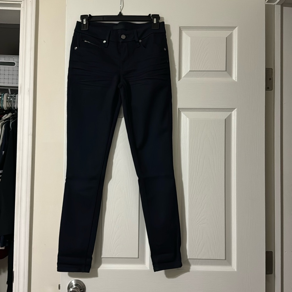 Schoen by Yu jeans